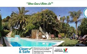 Uma Casa A Beira Sol